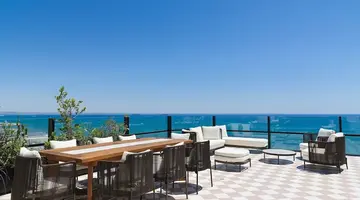 LIV Mackenzie Beach Suites