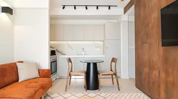 LIV Mackenzie Beach Suites