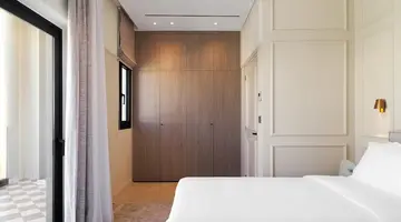 LIV Mackenzie Beach Suites