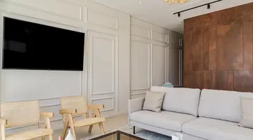 LIV Mackenzie Beach Suites