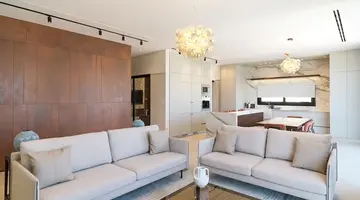LIV Mackenzie Beach Suites