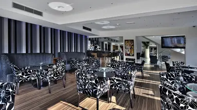 Livadhiotis City Hotel