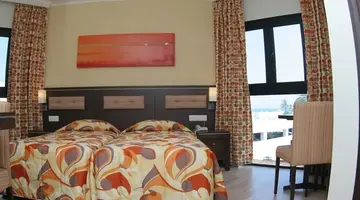 Livadhiotis City Hotel