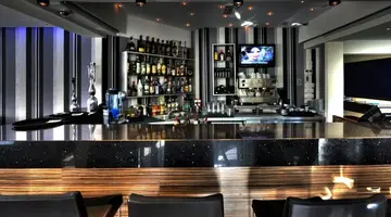 Livadhiotis City Hotel