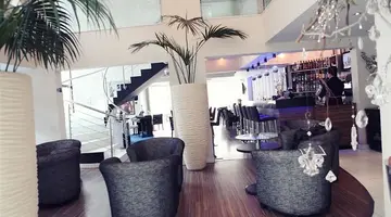 Livadhiotis City Hotel
