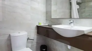 Livadhiotis City Hotel
