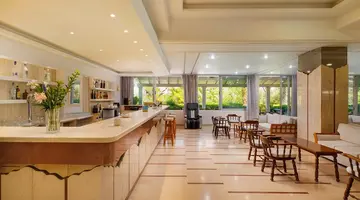 LIVADI NAFSIKA HOTEL