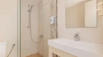 LIVADI NAFSIKA HOTEL