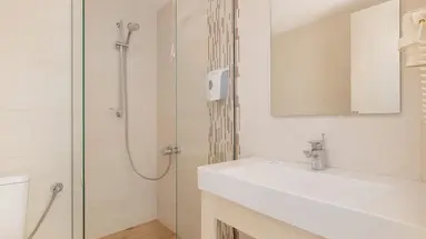 LIVADI NAFSIKA HOTEL