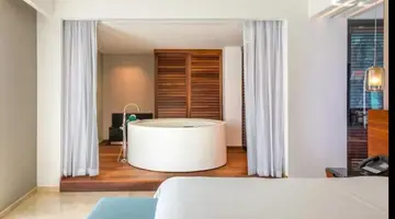 Live Aqua Beach Resort Cancun All Inclusive, Adults Only