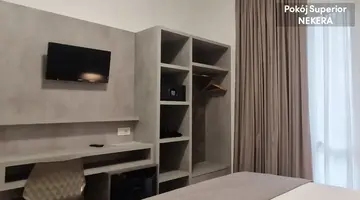 Lively Hotel