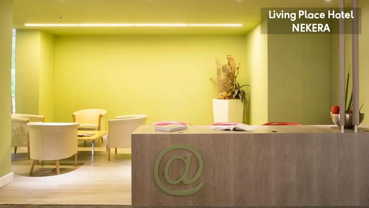 Living Place Hotel