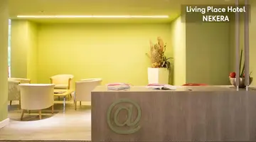 Living Place Hotel
