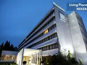 Living Place Hotel