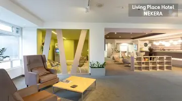 Living Place Hotel