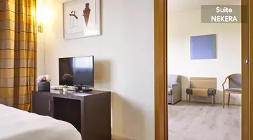 Living Place Hotel