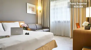 Living Place Hotel