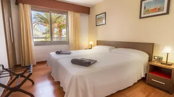 Livvo Corralejo Beach Hotel