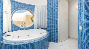 Livvo Risco del Gato Suites Hotel