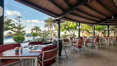 Livvo Risco del Gato Suites Hotel