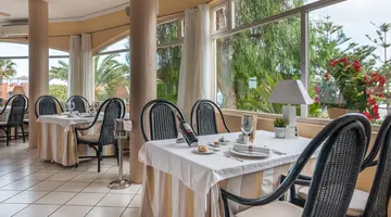 Livvo Risco del Gato Suites Hotel