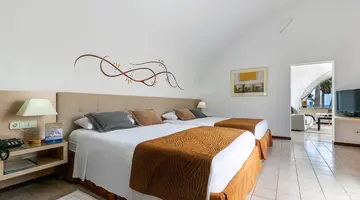 LIVVO RISCO DEL GATO SUITES