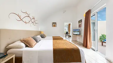 LIVVO RISCO DEL GATO SUITES