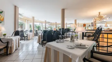 LIVVO RISCO DEL GATO SUITES