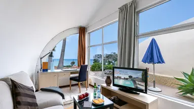 LIVVO RISCO DEL GATO SUITES