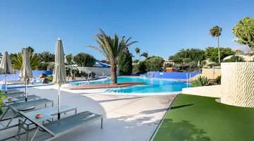 LIVVO RISCO DEL GATO SUITES