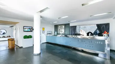 LIVVO RISCO DEL GATO SUITES