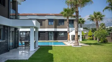 LOCEANICA BEACH RESORT HOTEL