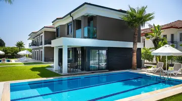 LOCEANICA BEACH RESORT HOTEL