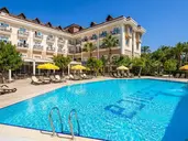 LOCEANICA BEACH RESORT HOTEL