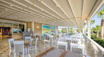 LOCEANICA BEACH RESORT HOTEL