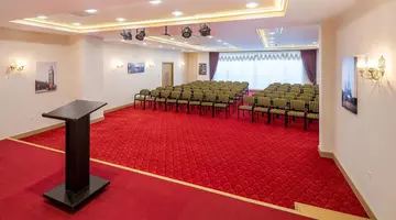 Loceanica Beach Resort Hotel