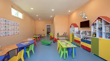 Loceanica Beach Resort Hotel