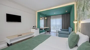 Loceanica Beach Resort Hotel