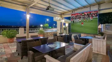 LOFOS APARTMENTS