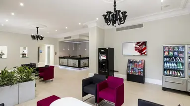 London House Hotel