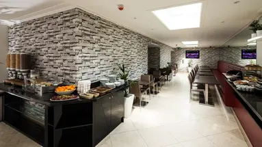 London House Hotel