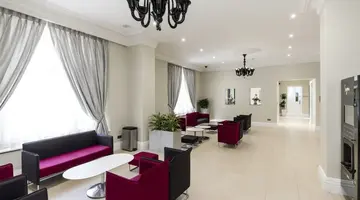 London House Hotel