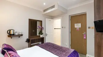 London House Hotel