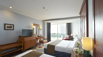 Long Beach Garden Hotel and Pavilions