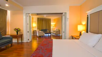 Long Beach Garden Hotel and Pavilions