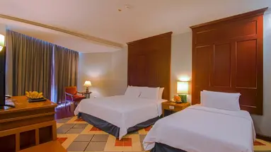 Long Beach Garden Hotel and Pavilions