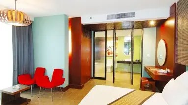 Long Beach Garden Hotel and Pavilions