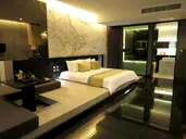 Long Beach Garden Hotel and Pavilions