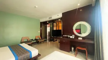 Long Beach Garden Hotel and Pavilions
