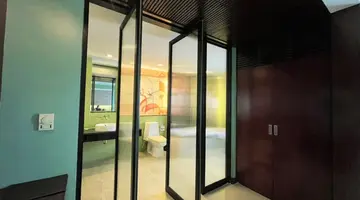 Long Beach Garden Hotel and Pavilions
